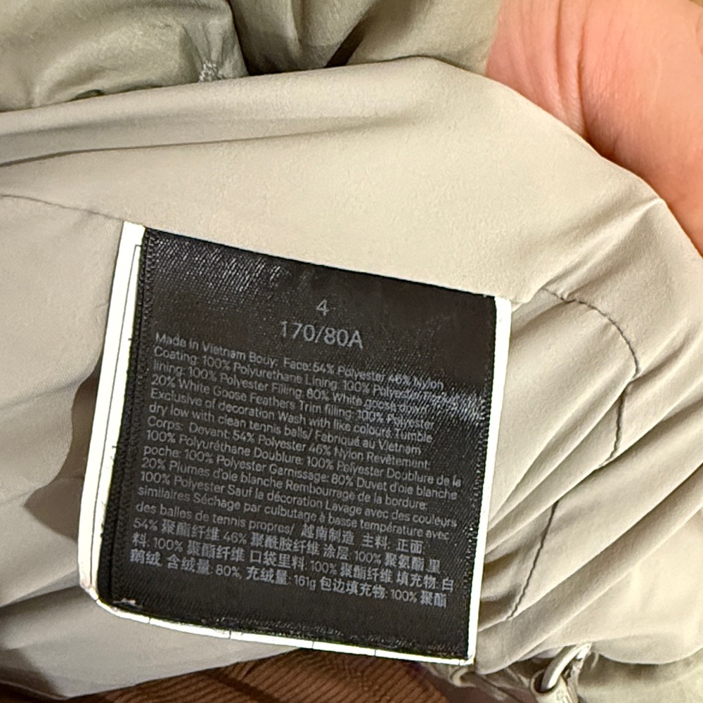 Lululemon Wunder Puff Vest in Light Green - Picture 3 of 14